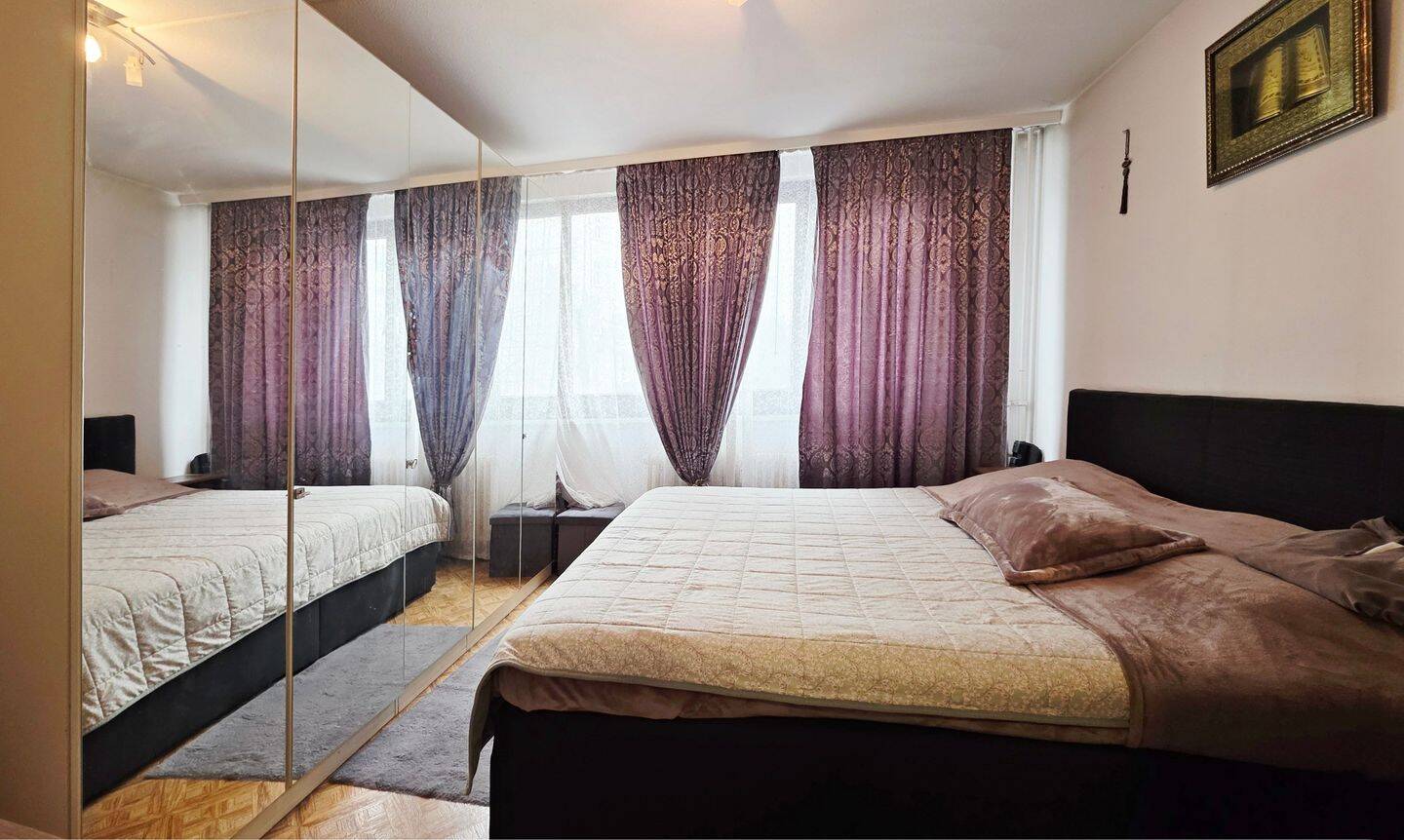 Vermietete 4-Zimmer-Wohnung mit Westloggia und Fahrstuhl nur 300 Meter vom Kudamm! – Berlin – Vorschaubild 5