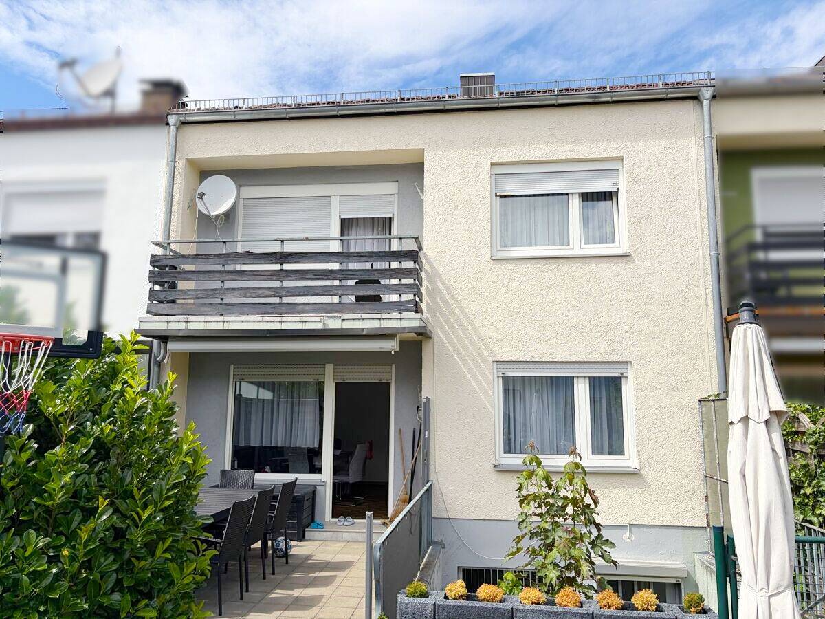 +++ KAPITALANLAGE +++ (Option auf Eigennutzung) Reihenhaus mit Garage in Neu-Ulm/Ludwigsfeld – 89231 Neu-Ulm – Bild 1 von 9