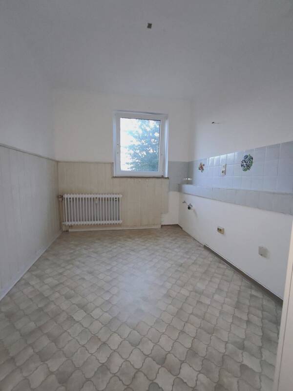Sichern Sie sich diese vielseitige 3-Zimmer-Wohnung mit Potenzial
