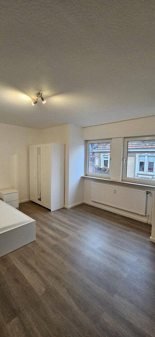 WG-Zimmer MA-Quadrate Marktplatz Nähe Uni und Uni-Klinikum – Mannheim – Vorschaubild 2