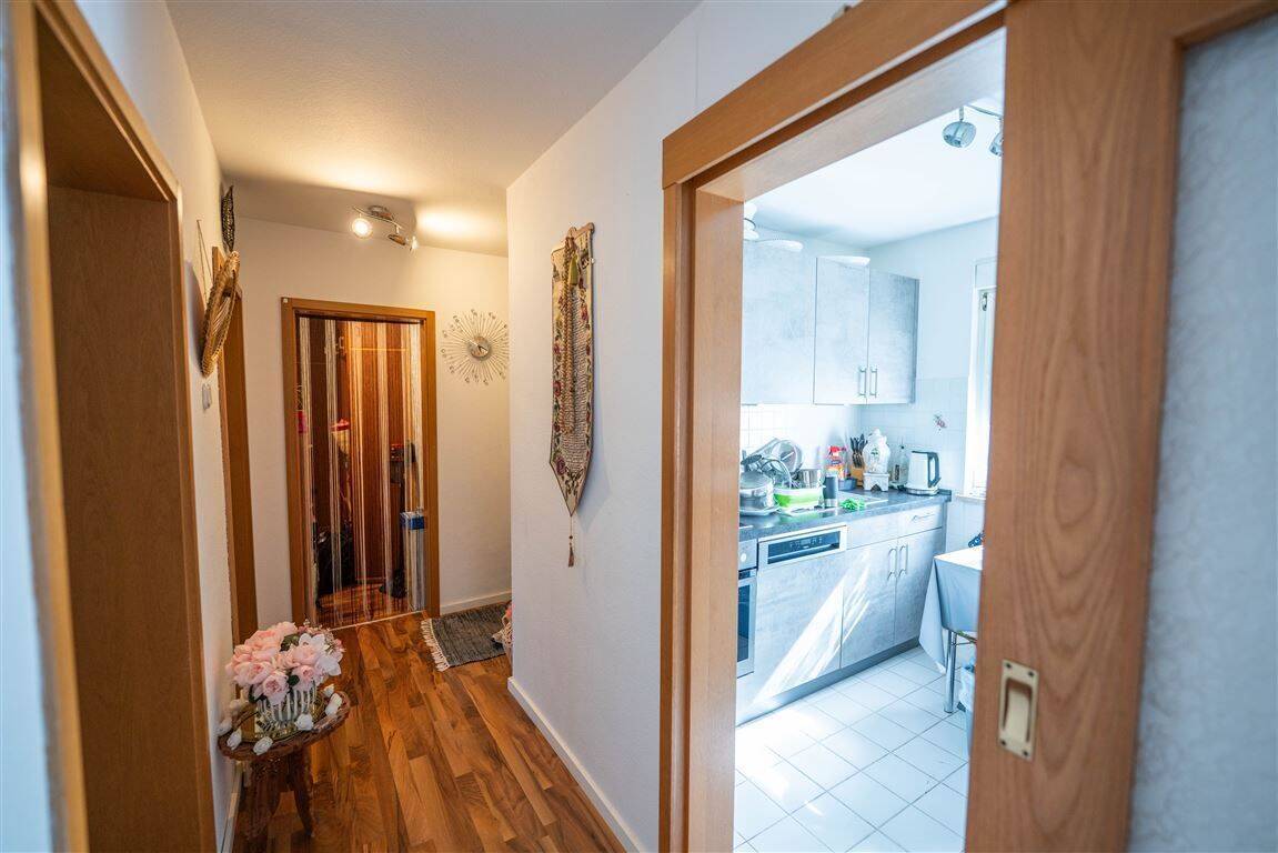 Lichtdurchflutete 4-Zimmer-Stadtwohnung in ruhiger Lage - Ulm Mitte, mit Erbbaurecht – Ulm – Vorschaubild 8