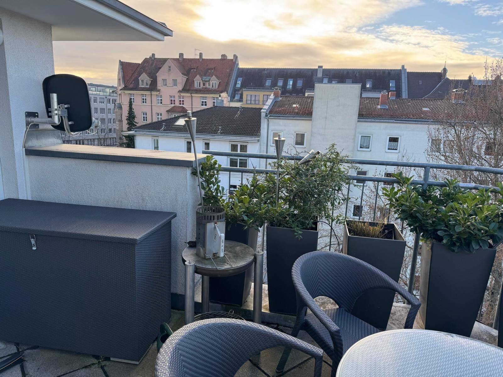 Lichtdurchflutete echte Penthousewohnung mit Panoramablick – Nürnberg – Vorschaubild 7