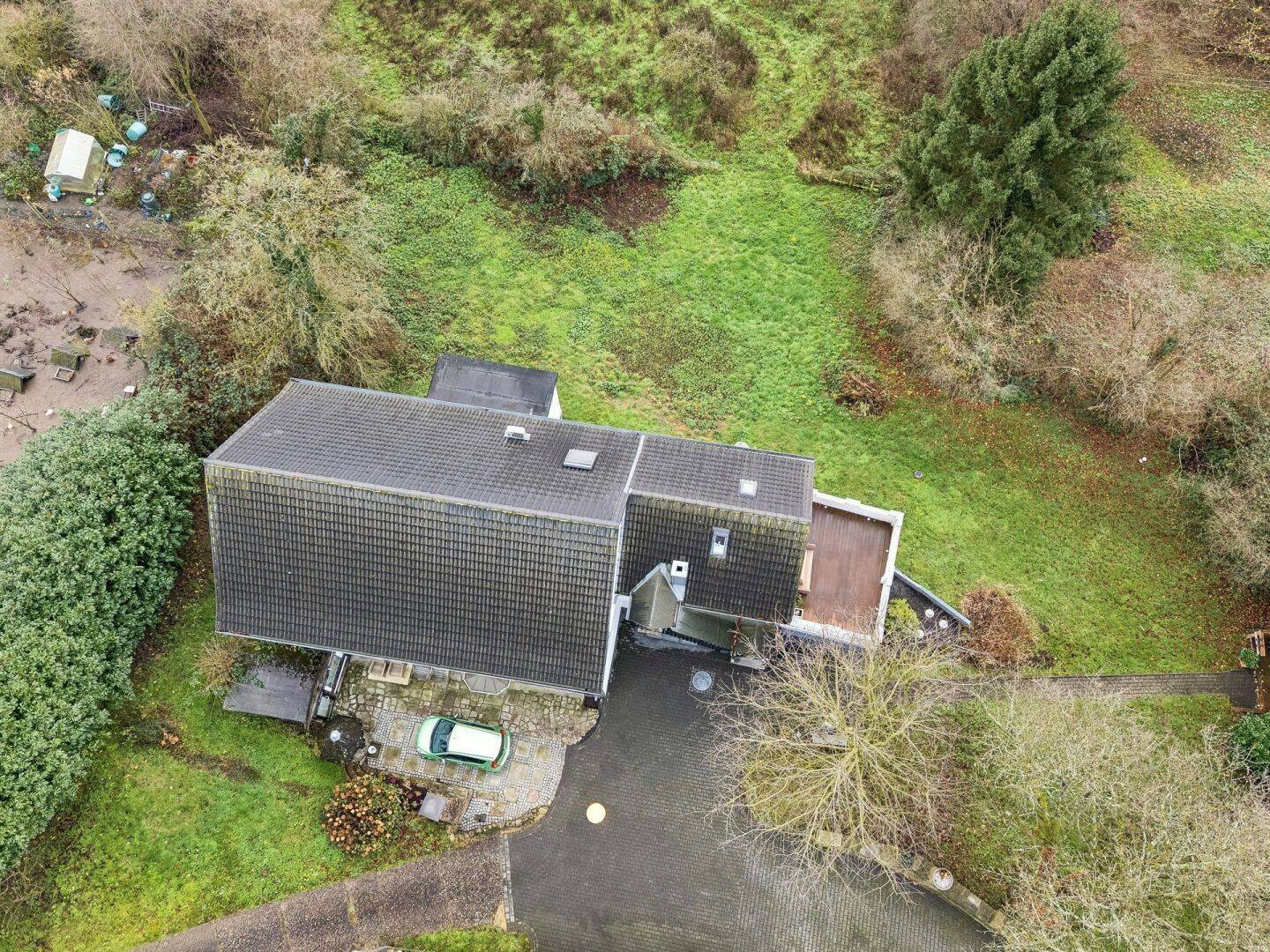Zweifamilienhaus auf einem traumhaften Grundstück mit unverbaubaren wunderschönen Weitblick – Bochum – Vorschaubild 2