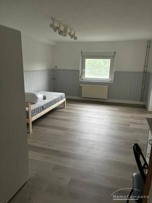 25769 HomeCompany Dresden Möbliert/Furnished 4-Zimmer Maisonettenwohnung in Dresden-Gittersee max. 6 Personen – 1189 Dresden – Vorschaubild 2