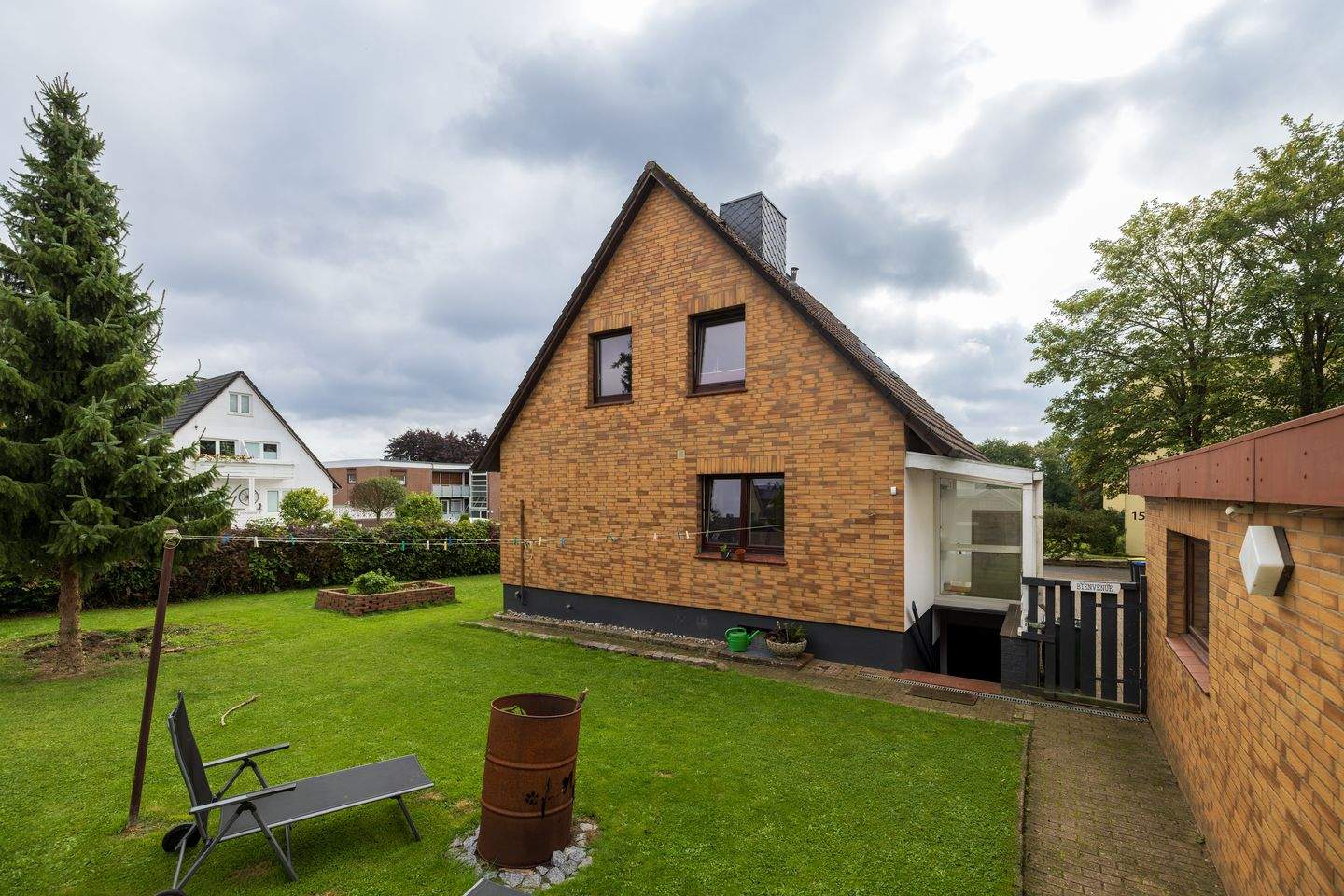 Charmantes Einfamilienhaus mit 4,5 Zimmern, Garage und Garten in Timmendorfer Strand – Timmendorfer Strand – Vorschaubild 5