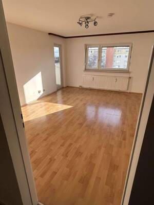 Feldmoching/ Lerchenau, freie, ruhige 3-Zimmer-Wohnung – 80935 München – Vorschaubild 4