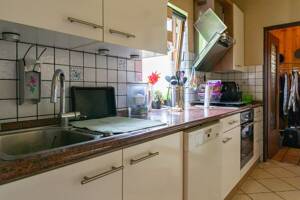 PURNHAGEN-IMMOBILIEN - Freist. 1-Fam.-Haus mit Carport in ruhiger aber zentraler Lage von Vegesack! – 28757 Bremen – Vorschaubild 8