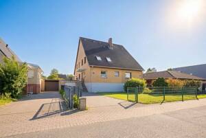 Gartenparadies mit Gestaltungsspielraum – 22457 Hamburg – Vorschaubild 2