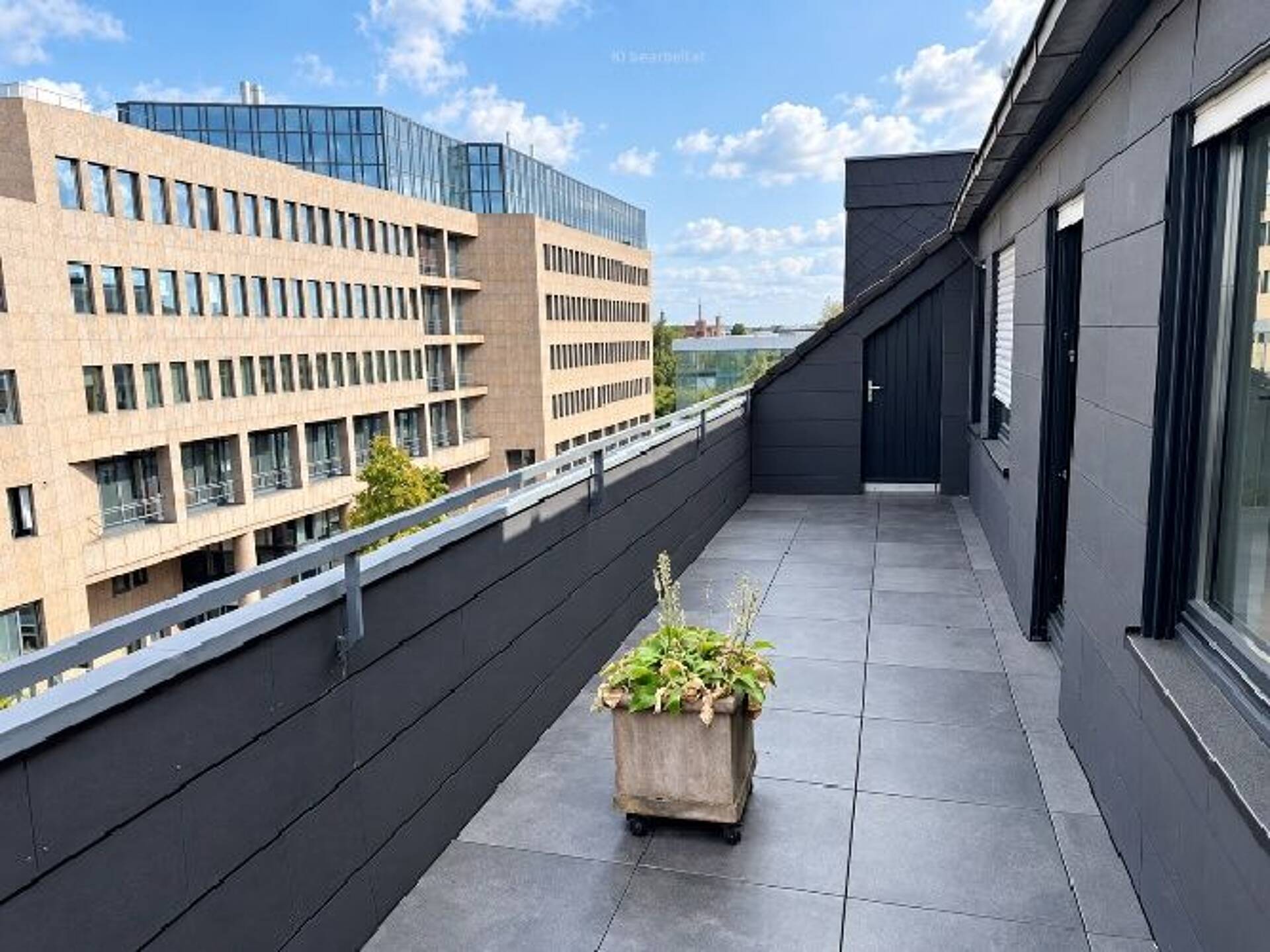 Dachgeschosswohnung in 41061 Mönchengladbach mit 125 m² kaufen