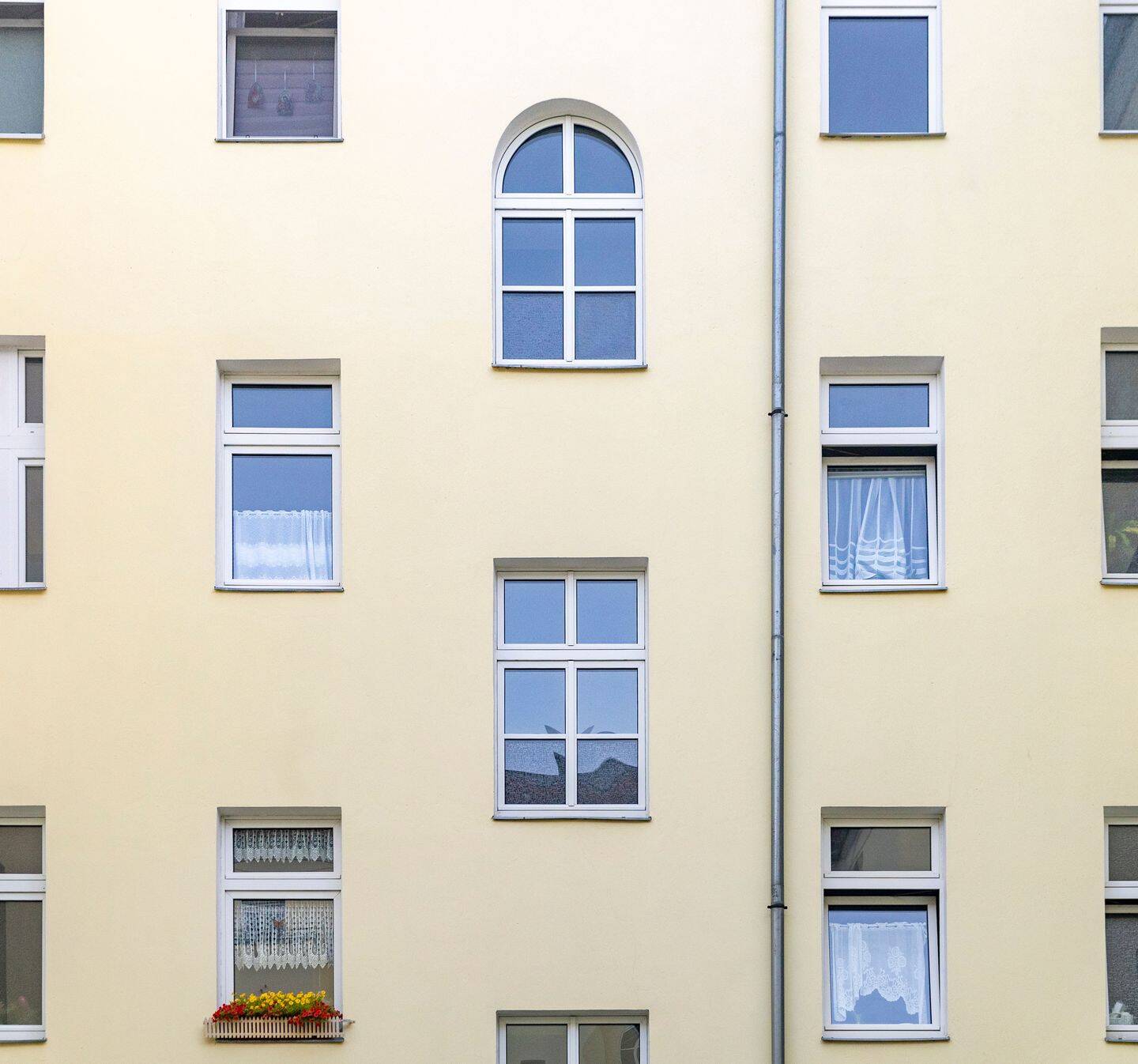 INVEST l Charmanter Altbau trifft grüne Ruhe: 2-Zi.-Wohnung mit Südbalkon im Herzen Reinickendorfs! – Berlin – Vorschaubild 6