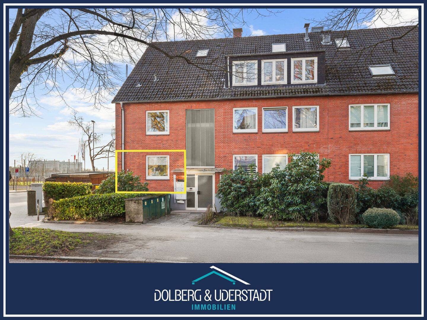 Hamburg-Wandsbek: Hochparterre mit Stellplatz, Balkon & Gartenanteil