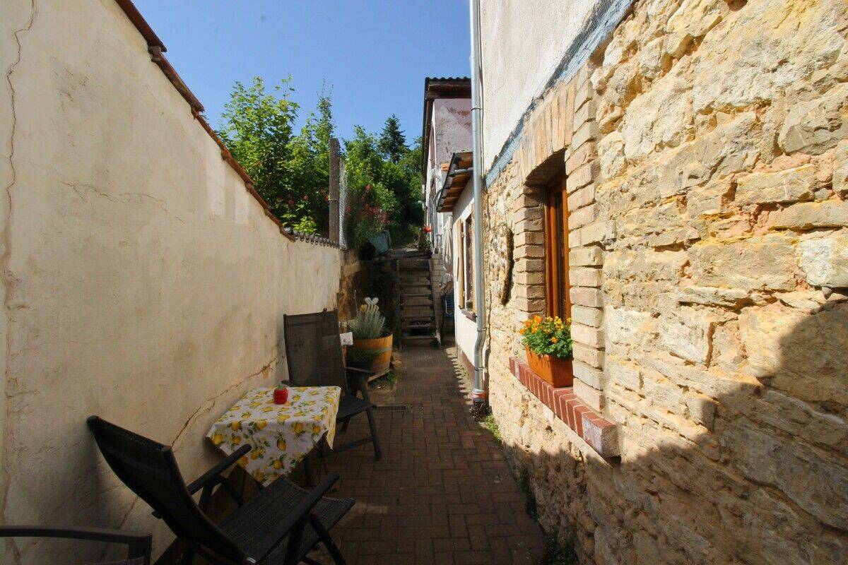 ''Ein Haus voller Herz - stilvoll saniert mit einzigartigem Wohngefühl'' – Rüssingen – Vorschaubild 2