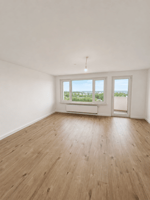 Helle, frisch renovierte Wohnung mit Balkon und schönem Ausblick 12/ – 50765 Köln – Vorschaubild 4