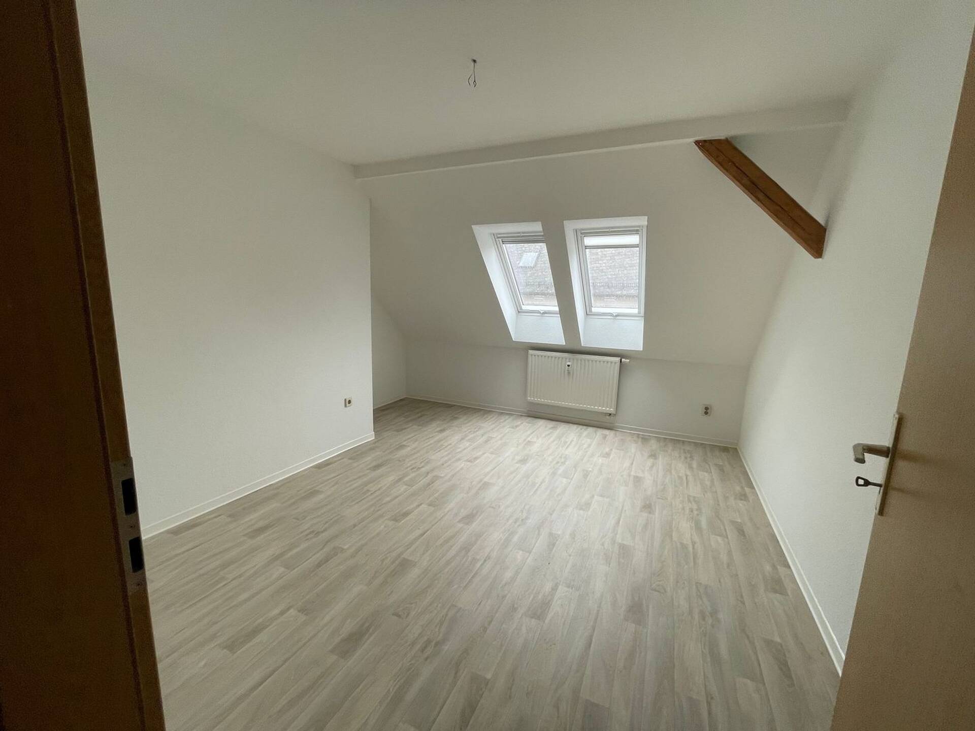 Etagenwohnung in 08523 Plauen mit 127 m² kaufen