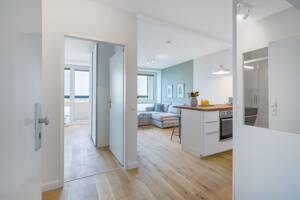 Über den Dächern der Stadt - 2 Zi ETW, Balkon und Tiefgarage – 20259 Hamburg – Vorschaubild 2