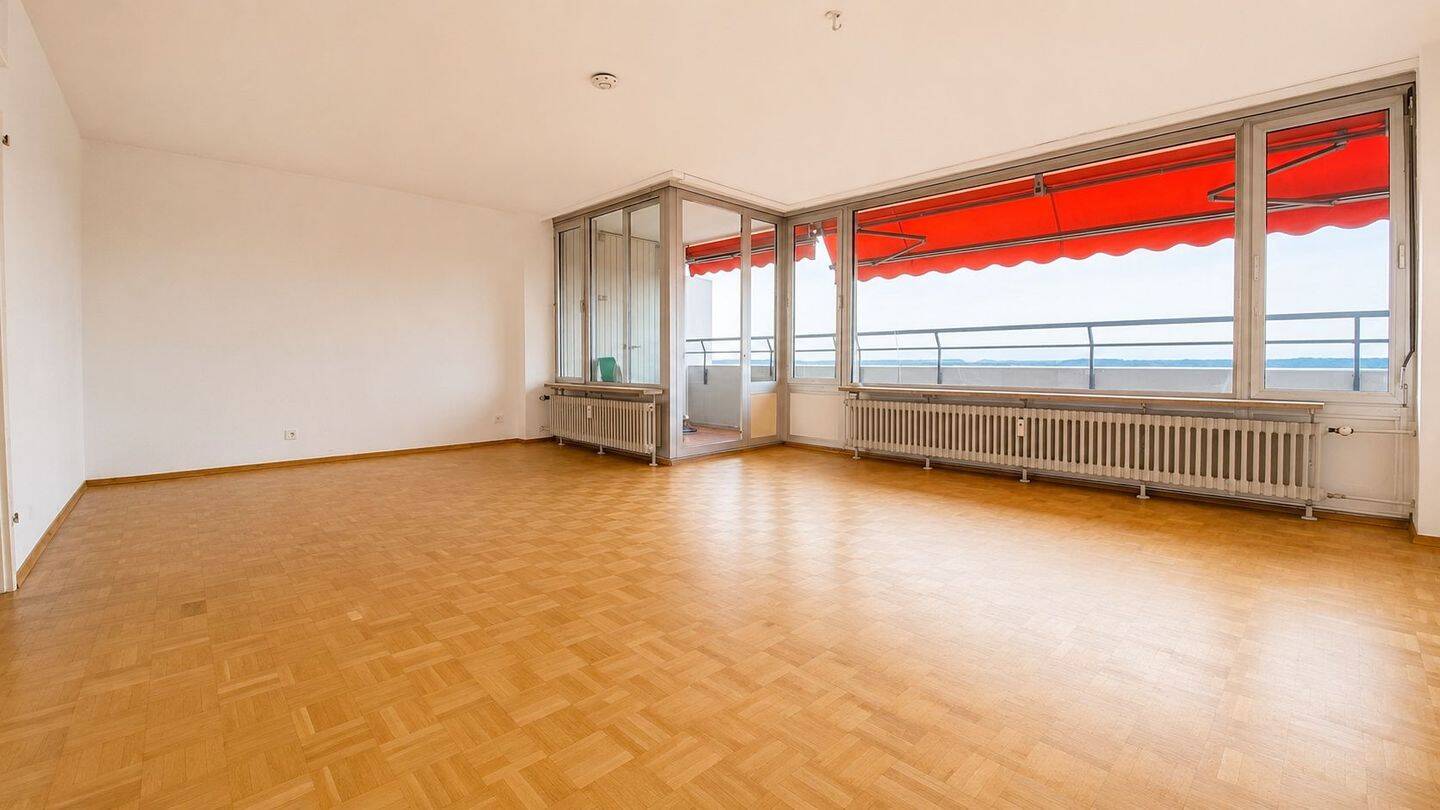 Charmante 1,5-Zimmer-Wohnung mit modernisierter Küche, renoviertem Bad und herrlichem Weitblick – Stuttgart – Vorschaubild 2