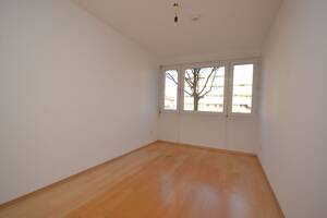 Ramersdorf-Perlach - helle 3 Zimmer Wohnung mit Südbalkon – 81735 München – Vorschaubild 5