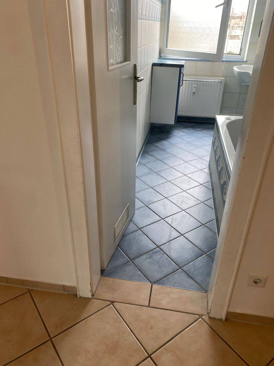 Schöne 3,5 Zimmer Wohnung in der Südstadt – Karlsruhe – Vorschaubild 9