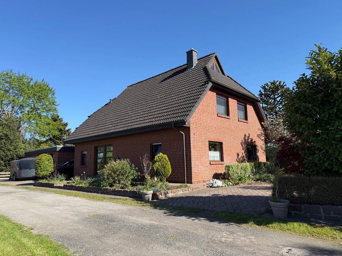 Energieeffizientes Einfamilienhaus in Hagen im Bremischen / OT Sandstedt zu verkaufen. – 27628 Hagen im Bremischen – Bild 1 von 9