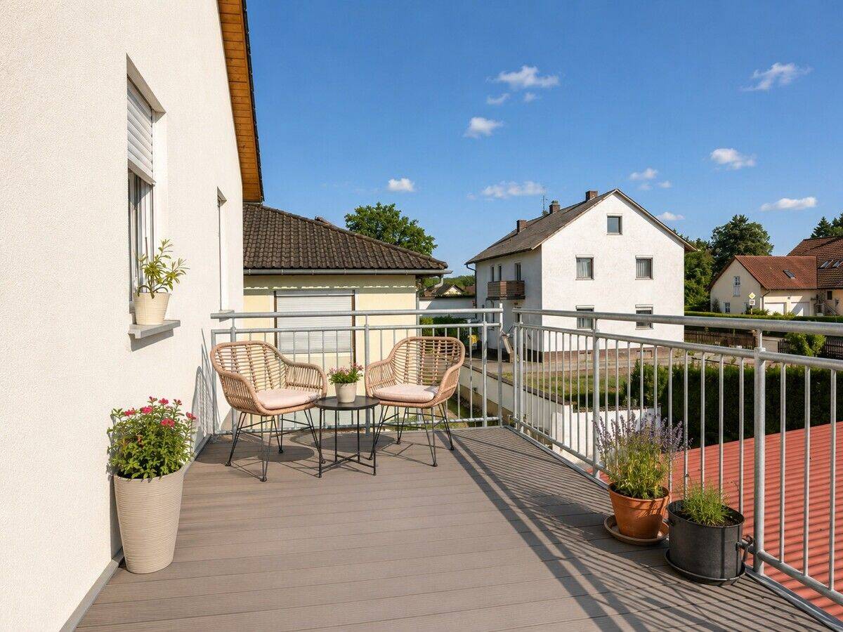 "Wohnen mit Komfort - gepflegte 4-Zimmer-Wohnung in ruhiger Lage von Nittenau" – Nittenau – Vorschaubild 5
