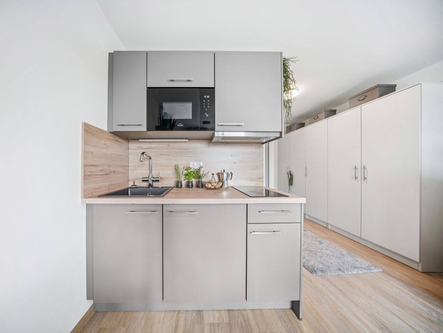 250€ Wunschgutschein geschenkt! Liebevoll eingerichtetes 1-Zimmer-Apartment! – Magdeburg – Vorschaubild 3