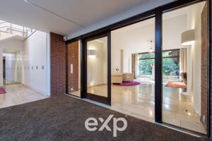 *** ELEGANZ & DISKRETION *** Freistehende Luxusvilla in Bonn-Röttgen mit Pool, Spa & Parkgrundstück – 53125 Bonn – Vorschaubild 3
