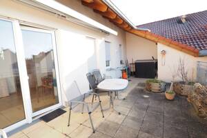 Attraktive, moderne und helle 3- Zimmer-Seniorenwohnung mit Dachterrasse in Fürth-Süd – 90763 Fürth – Vorschaubild 5