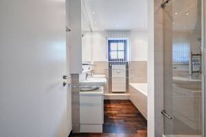 2,5 Zimmer-Wohnung, mitten im Grünen - sehr gute Infrastruktur – 81827 München – Vorschaubild 5