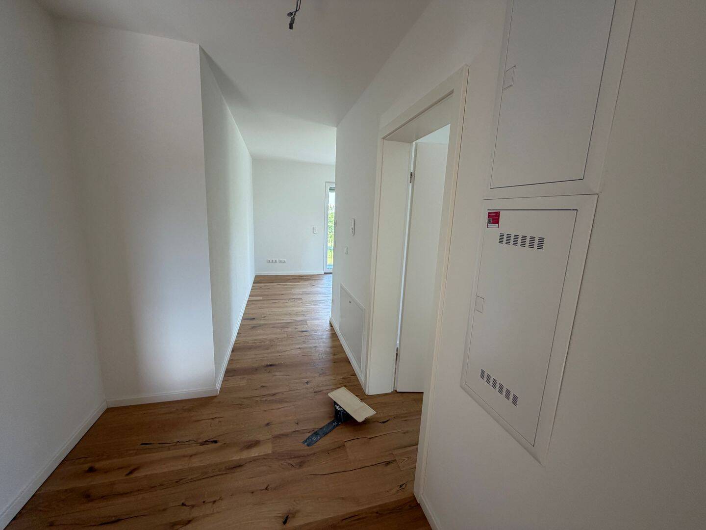 3 ZKB Neubau in Augsburg Haunstetten mit Balkon 57,36 m2 – Augsburg – Vorschaubild 9