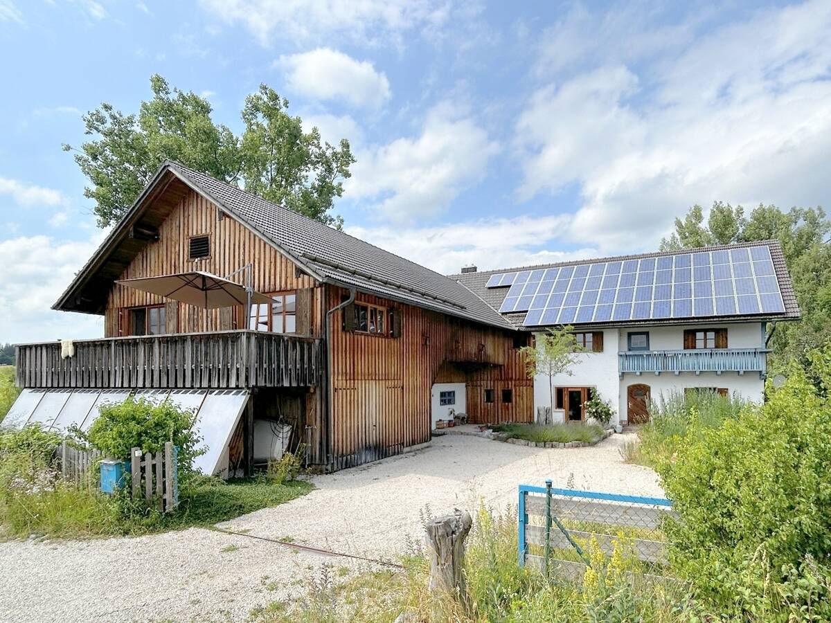 Alleinlage in Oberbayern - Natur, selbst bestimmt Leben und alternative Lebensentwürfe – Schwabbruck – Bild 1 von 9