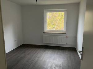 Gelegenheit: günstige 4-Zimmer-Wohnung für eine kleine Familie – 34128 Kassel – Vorschaubild 4