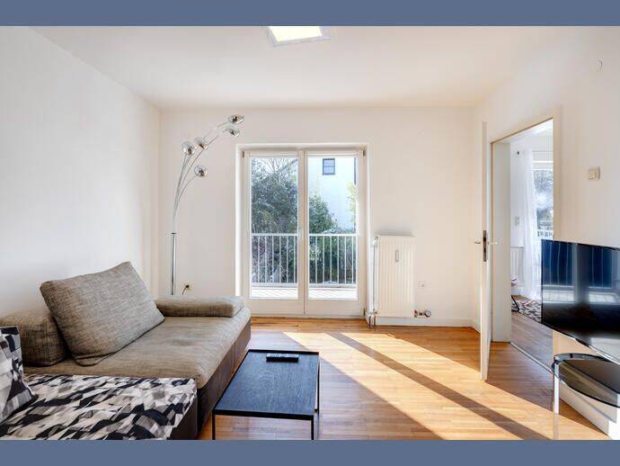Möbliert: Möblierte 3,5-Zimmer Wohnung in guter Wohnlage – München – Vorschaubild 2