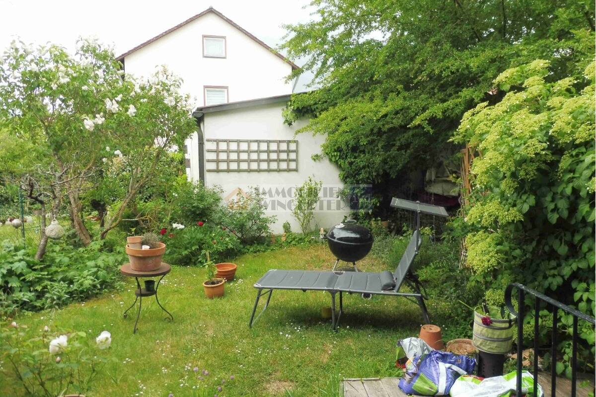 Familienfreundliches Reihenhaus mit Garten in Kumpfmühl - teilweise renovierungsbedürftig – Regensburg – Vorschaubild 3