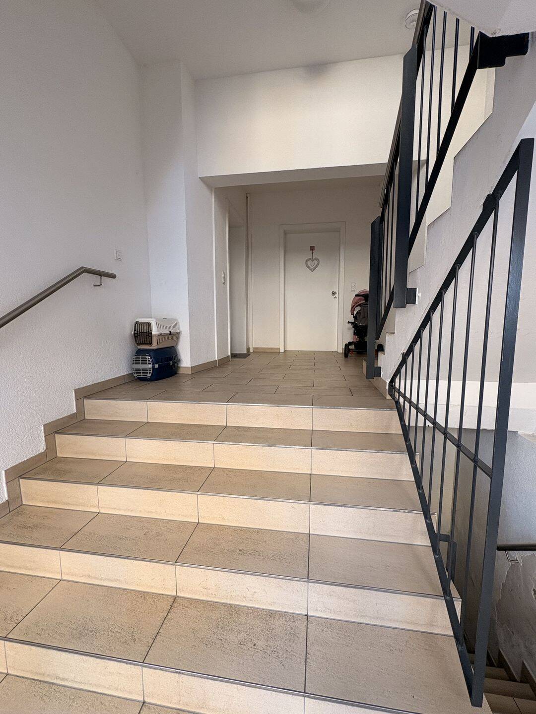 Charmante 5-Zimmer-Hochparterrewohnung mit Terrasse und Stellplatz in zentraler und ruhiger Lage von Frankenthal – Frankenthal (Pfalz) – Vorschaubild 3