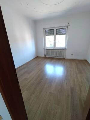 Gelegenheit: 4,5 Zimmer Altbaucharme – 70372 Stuttgart – Vorschaubild 8