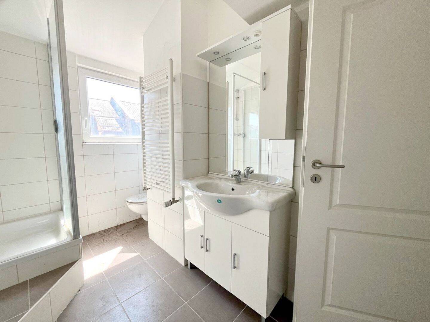 Handwerker aufgepasst: Dachboden zum Ausbau einer 3-Zimmer-Wohnung in Nürnberg-Gostenhof – Nürnberg – Vorschaubild 4