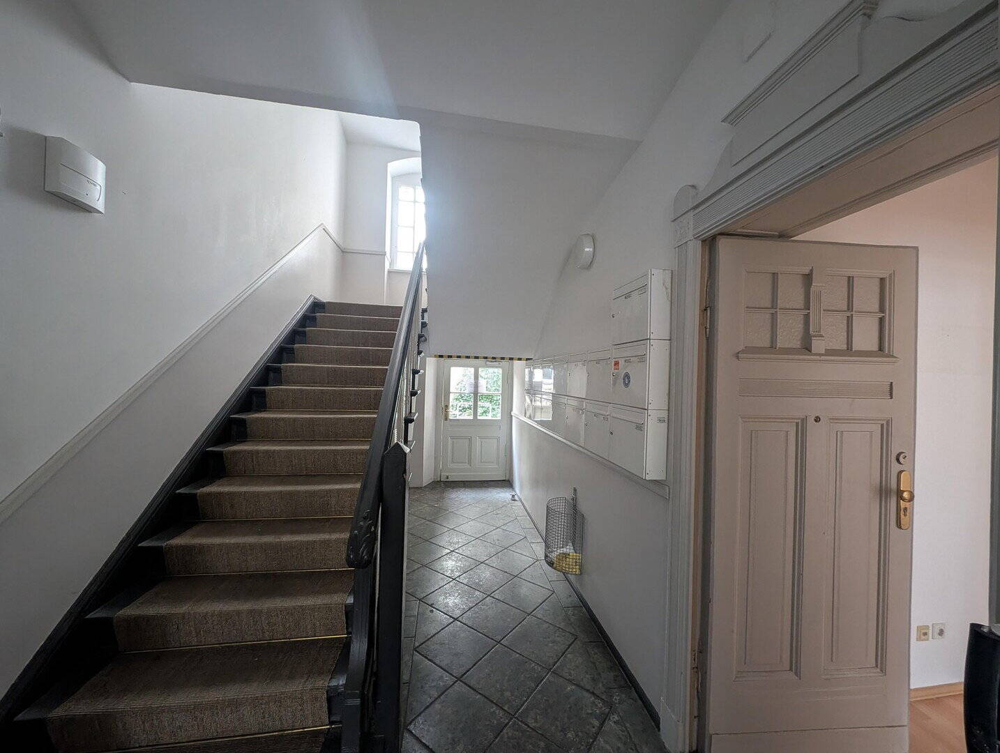 Kiez-Leben pur: Provisionsfreie 3-Zimmer-Wohnung im Gleimviertel - direkt am Mauerpark – Berlin – Vorschaubild 6