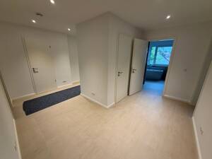 Hochwertige 4-Zimmer-Wohnung mit Balkon und Stellplatz – 23562 Lübeck – Vorschaubild 5