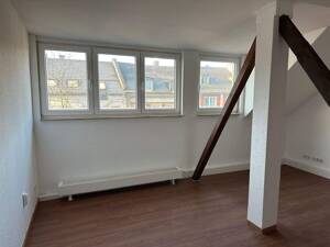 Komplett modernisiert: Maisonette-DG-Wohnung, 2,5 Zimmer, offene Galerie – 44145 Dortmund – Vorschaubild 2