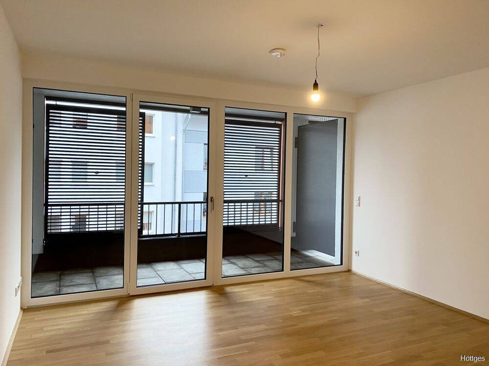 Hochwertige Wohnung - barrierefrei - ideale Verkehrsanbindung – Düsseldorf – Vorschaubild 4