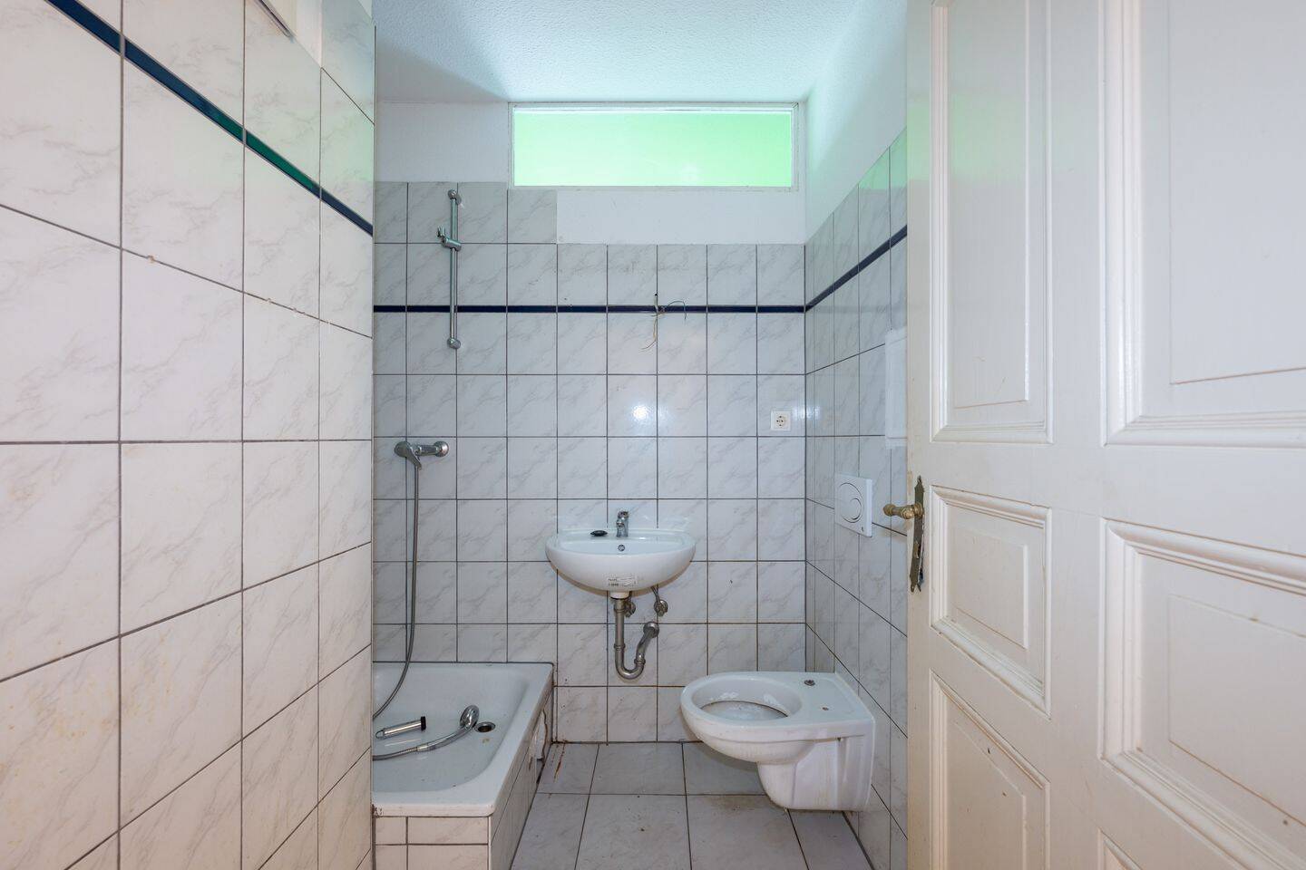 Altbauwohnung zur individuellen Gestaltung nahe Spree und Tiergarten – Berlin – Vorschaubild 6