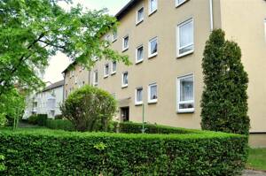 ACHTUNG SOMMERAKTION ! 3-Raum- ETW zur Kapitalanlage mit Balkon in D- Benrath ! * PROVISIONSFREI ! *