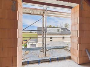 2-ZKB-Dachgeschosswohnung mit Aufzug und Südost-Balkon! Ruhige Lage! Wallbox vorbereitet! – 85051 Ingolstadt – Vorschaubild 4