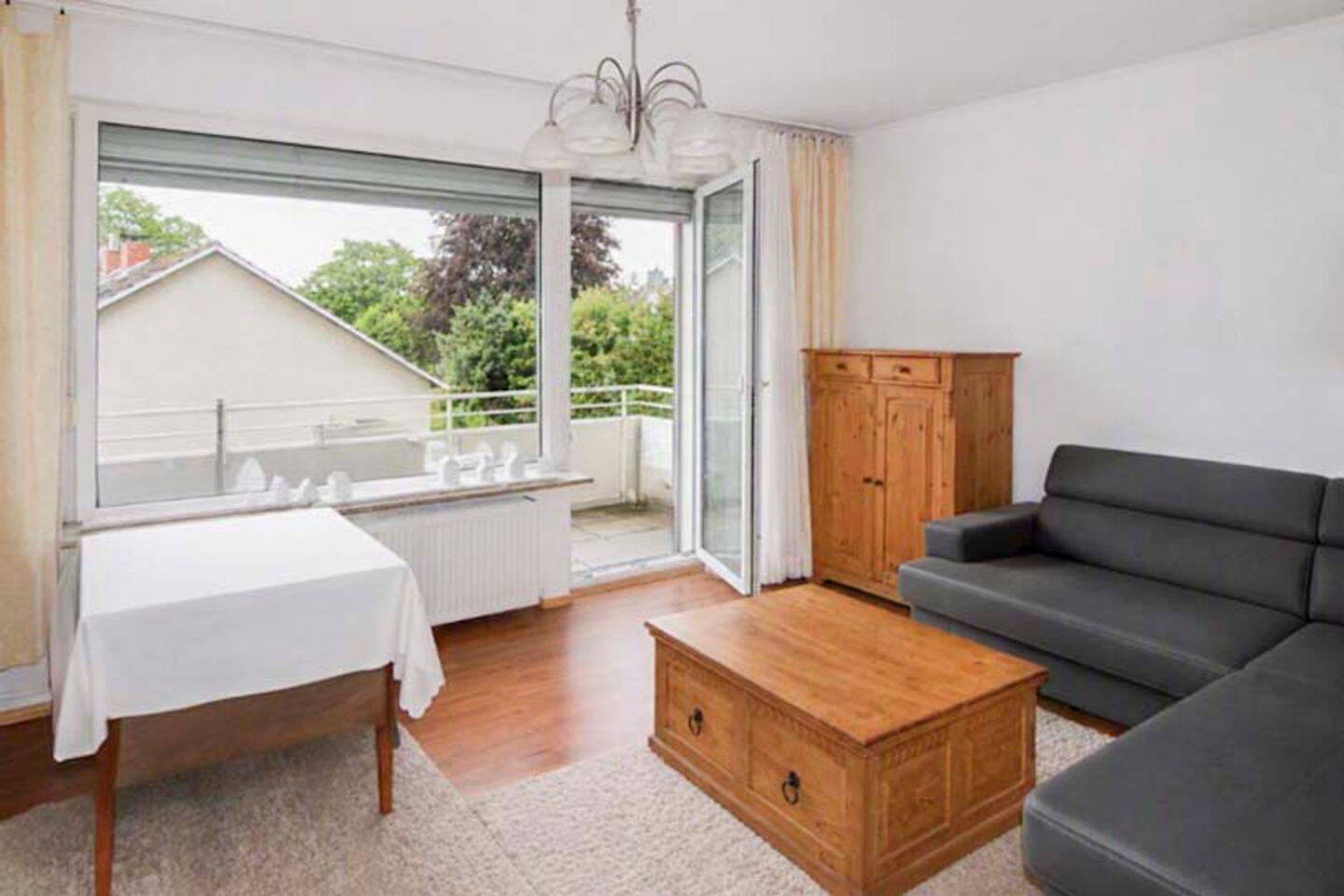 Attraktive 3-Zimmer-Wohnung mit Balkon und Stellplatz in Bielefeld-Brake – Bielefeld – Vorschaubild 4