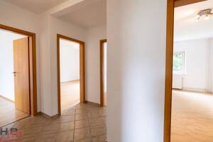 Achtung, Studenteneltern! 4-Zimmer-Wohnung in begehrter Uninähe – 28359 Bremen – Vorschaubild 3