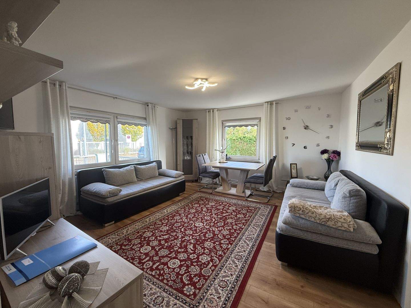 Sehr gepflegt Drei-Zimmer-Wohnung mit Balkon – Ingolstadt – Bild 1 von 7
