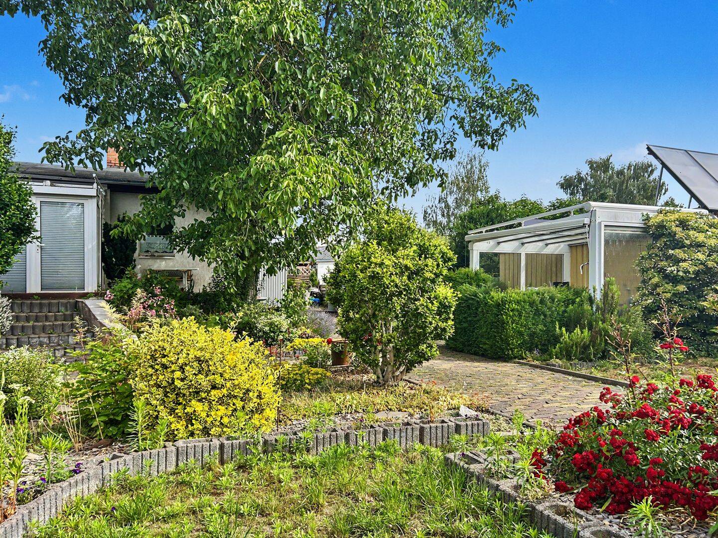 Baugrund in begehrter Wohnlage, Massivbungalow, Wintergarten in Magdeburg/Nordwest – Magdeburg – Vorschaubild 8