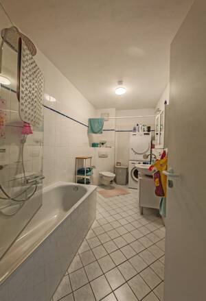 Maisonettewohnung 4 Zimmer Balkon Aufzug und Stellplatz – 39126 Magdeburg – Vorschaubild 7