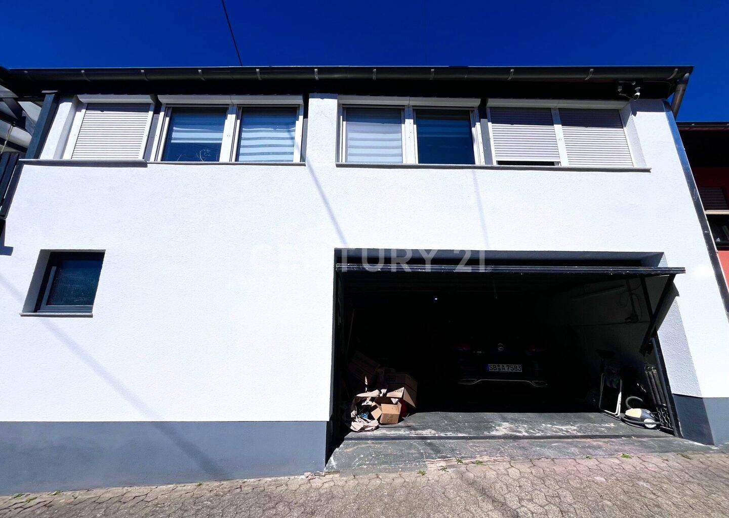 Elegantes Einfamilienhaus mit hochwertigem Raumgefühl und vielseitigen Möglichkeiten – Saarbrücken – Vorschaubild 4