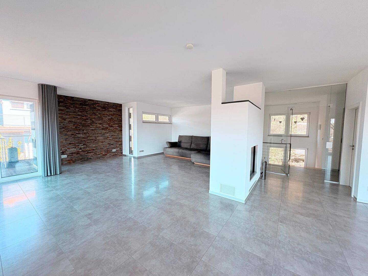 247m² Panorama-Penthouse in exklusiver Höhenlage der Kernberge (provisionsfrei) – Jena – Vorschaubild 8